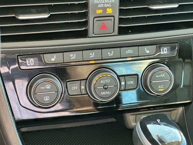 2024 Volkswagen Jetta SE Auto