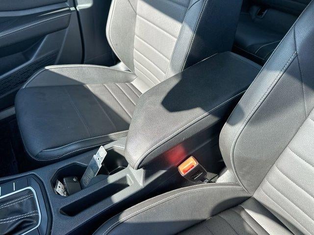 2024 Volkswagen Jetta SE Auto