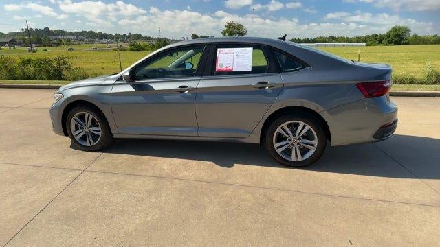 2024 Volkswagen Jetta SE Auto