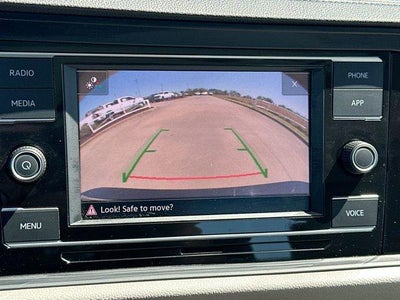 2024 Volkswagen Jetta SE Auto