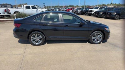 2024 Volkswagen Jetta SE Auto