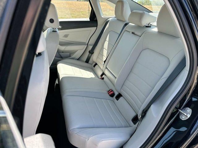 2024 Volkswagen Jetta SE Auto