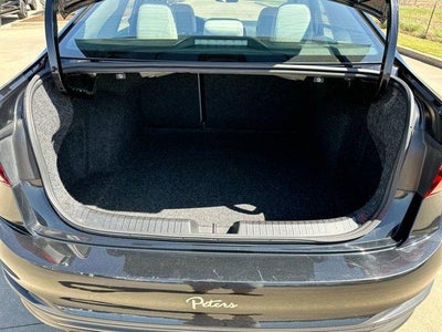 2024 Volkswagen Jetta SE Auto