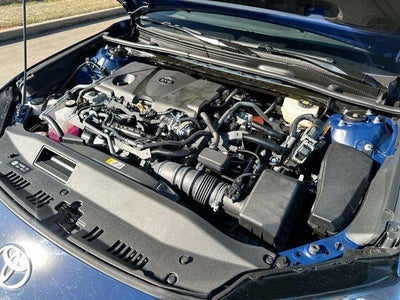 2025 Toyota Camry SE (SE)