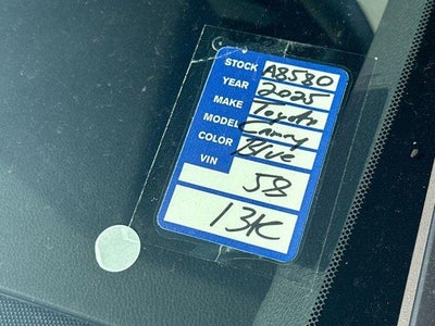 2025 Toyota Camry SE (SE)