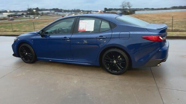 2025 Toyota Camry SE (SE)