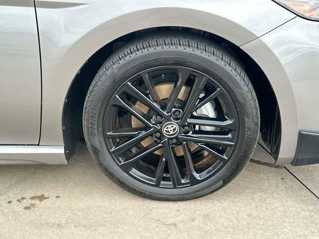 2025 Toyota Camry SE (SE)