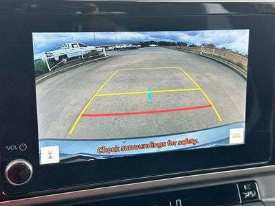 2025 Toyota Camry SE (SE)