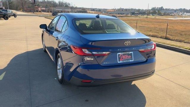 2025 Toyota Camry LE (SE)