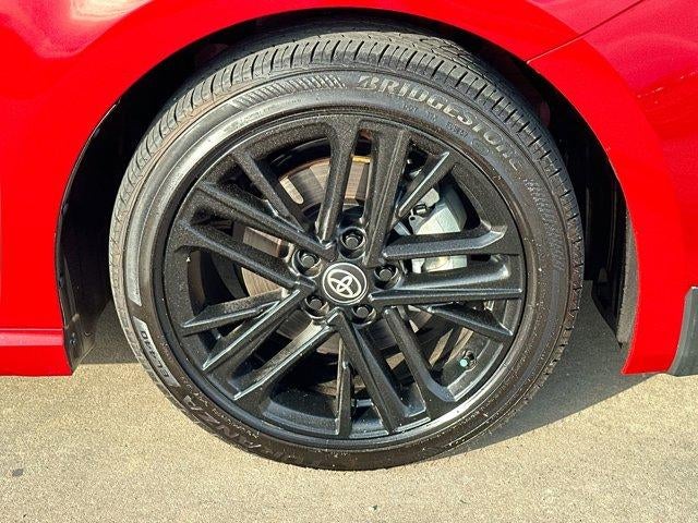 2025 Toyota Camry SE (SE)