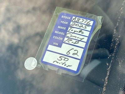 2025 Toyota Camry SE (SE)