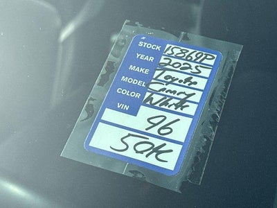 2025 Toyota Camry SE (SE)