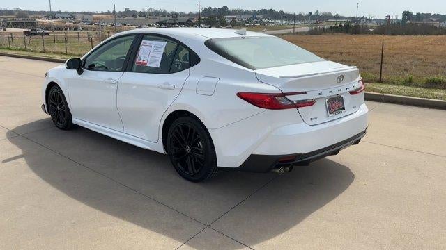 2025 Toyota Camry SE (SE)