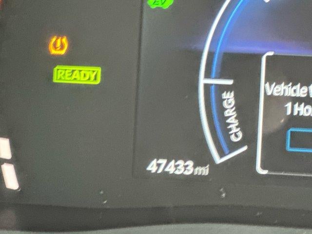 2025 Toyota Camry LE (SE)