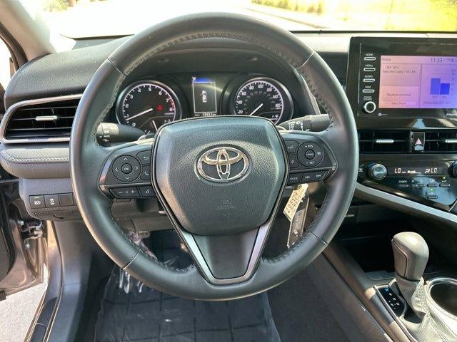 2024 Toyota Camry SE Auto (SE)