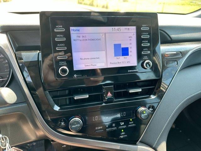 2024 Toyota Camry SE Auto (SE)