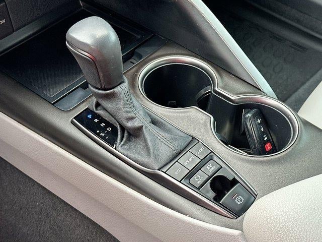 2023 Toyota Camry Hybrid SE CVT (Natl)