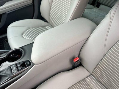 2023 Toyota Camry Hybrid SE CVT (Natl)