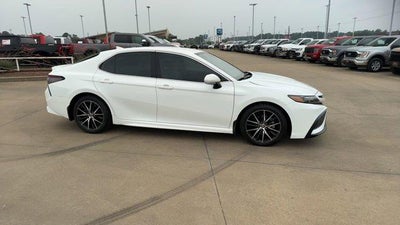 2023 Toyota Camry Hybrid SE CVT (Natl)