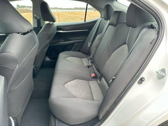2023 Toyota Camry LE Auto (SE)