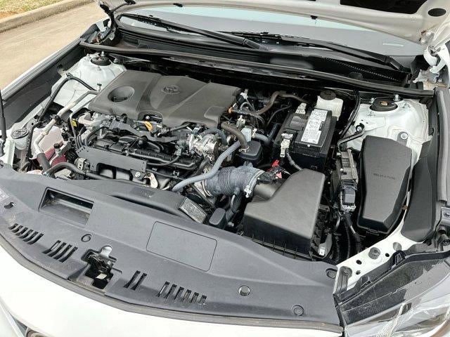 2023 Toyota Camry LE Auto (SE)