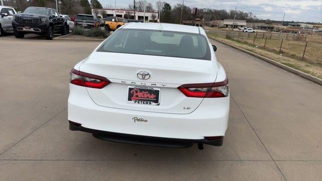 2023 Toyota Camry LE Auto (SE)