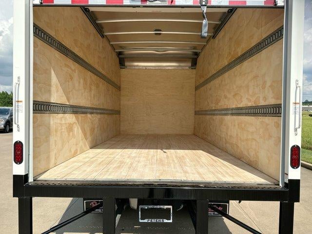 2024 Chevrolet Low Cab Forward 3500 NA