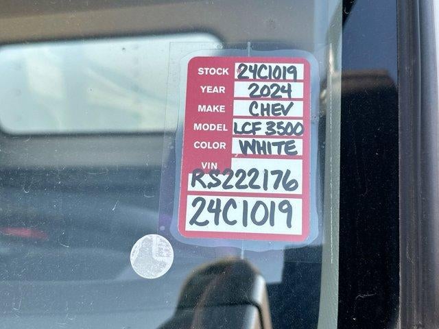 2024 Chevrolet Low Cab Forward 3500 NA