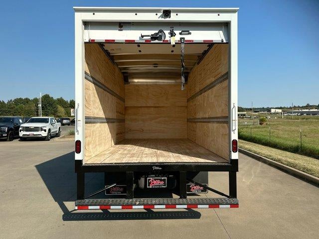 2024 Chevrolet Low Cab Forward 3500 NA