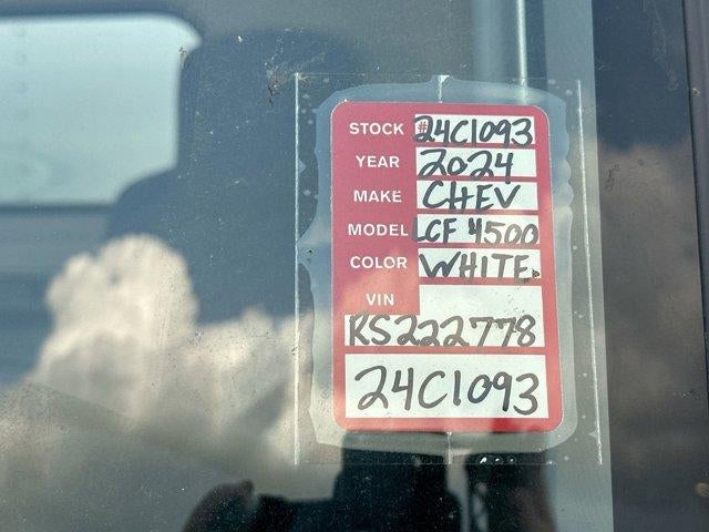 2024 Chevrolet Low Cab Forward 4500 NA