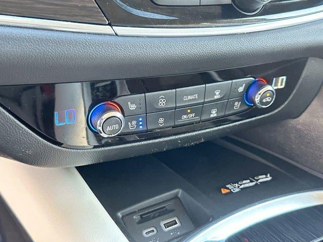 2022 Buick Enclave Premium FWD