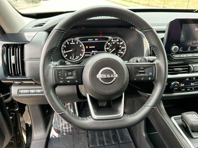 2025 Nissan Pathfinder SV 4WD