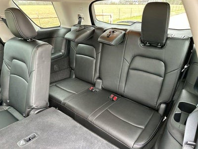 2025 Nissan Pathfinder SV 4WD