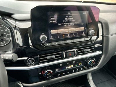 2024 Nissan Pathfinder SV 4WD