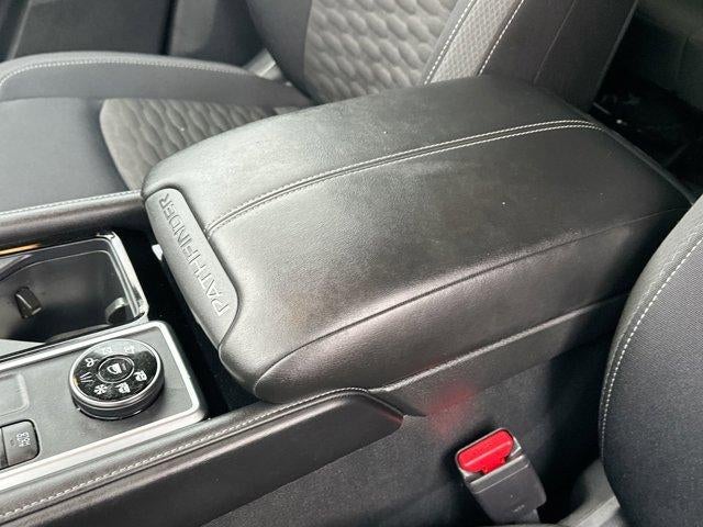 2024 Nissan Pathfinder SV 4WD