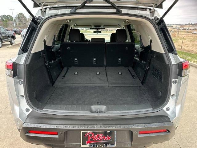 2024 Nissan Pathfinder SV 4WD