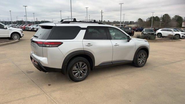 2024 Nissan Pathfinder SV 4WD