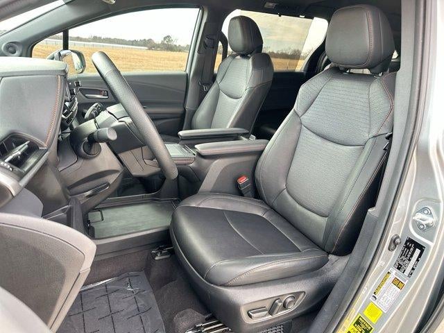 2024 Toyota Sienna XSE FWD 7-Passenger (Natl)