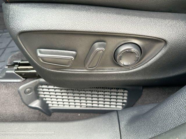 2024 Toyota Sienna XSE FWD 7-Passenger (Natl)