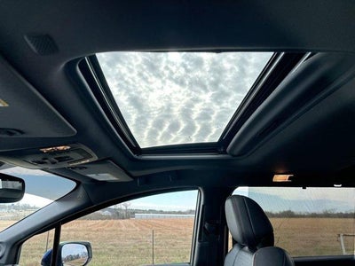 2024 Toyota Sienna XSE FWD 7-Passenger (Natl)