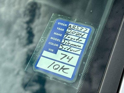 2024 Toyota Sienna XSE FWD 7-Passenger (Natl)