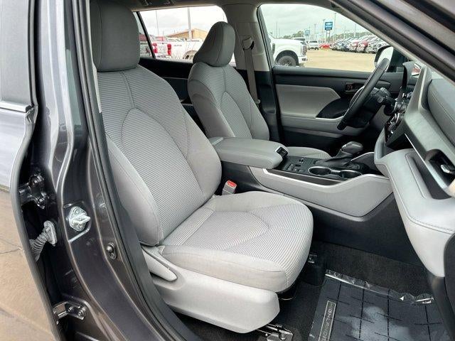 2023 Toyota Highlander L FWD (Natl)