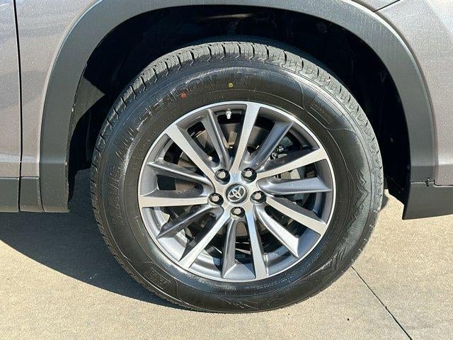 2019 Toyota Highlander XLE V6 FWD (Natl)