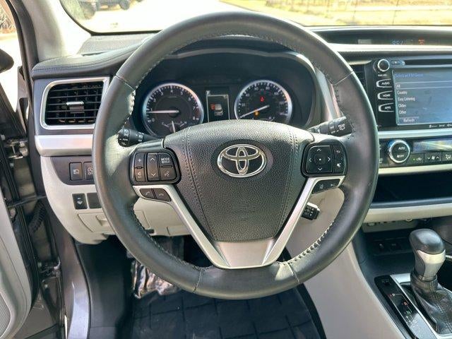 2019 Toyota Highlander XLE V6 FWD (Natl)