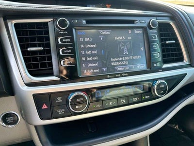 2019 Toyota Highlander XLE V6 FWD (Natl)