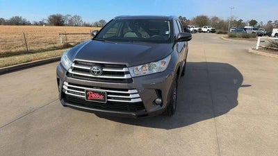2019 Toyota Highlander XLE V6 FWD (Natl)