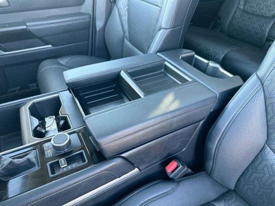 2022 Toyota Tundra 4WD 4WD Limited CrewMax 5.5' Bed (Natl)