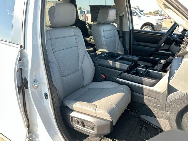 2024 Toyota Tundra 2WD 2WD SR5 CrewMax 5.5' Bed (SE)