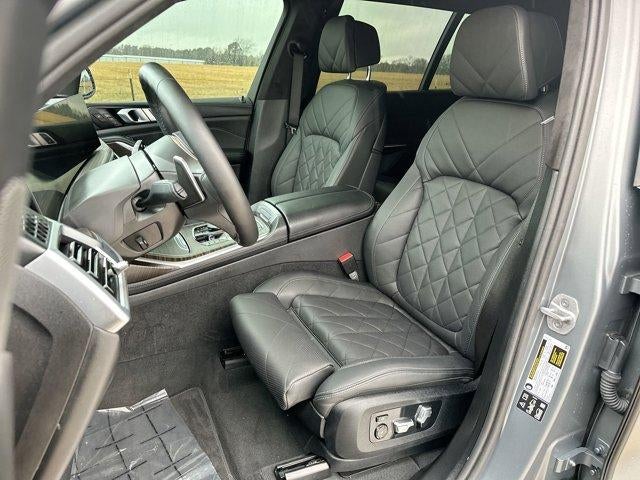 2025 BMW X7 Sports Activity Vehicle