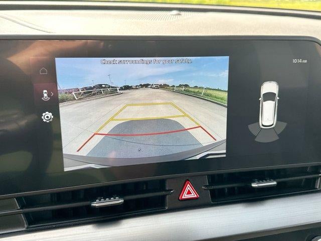 2024 Kia Sportage EX FWD